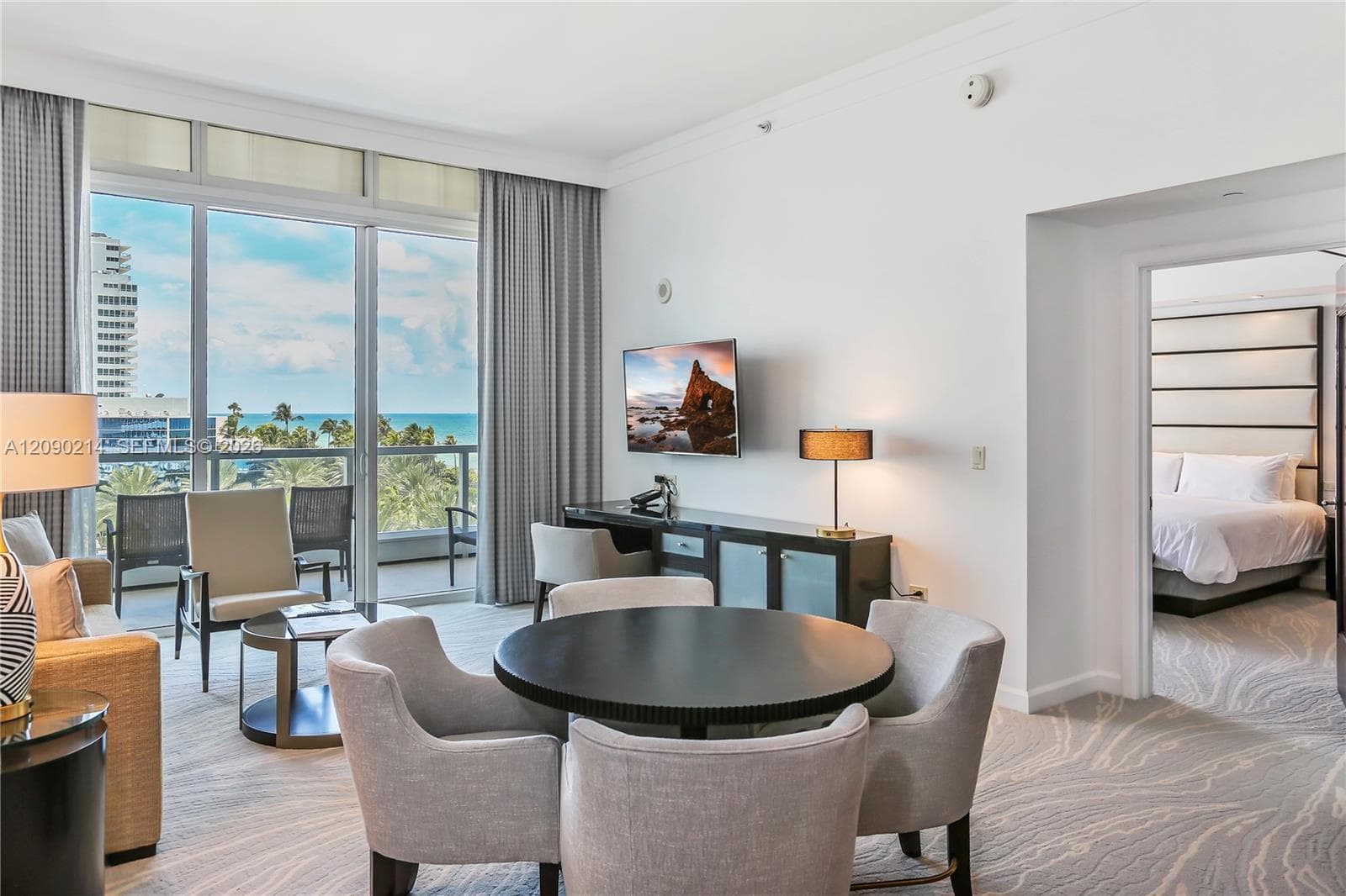 4391 Collins Ave, Miami Beach FL 33140