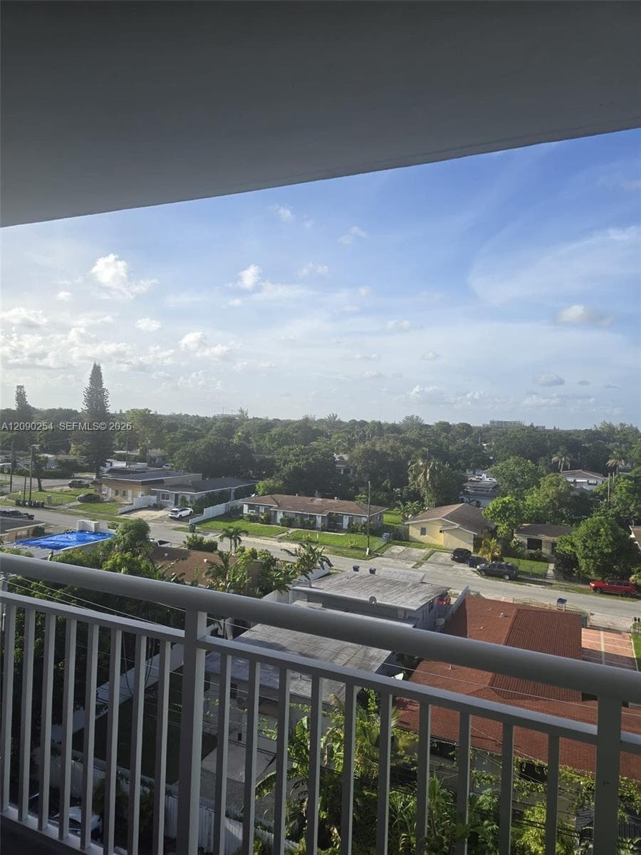 1251 NE 108th St # 718, Miami FL 33161
