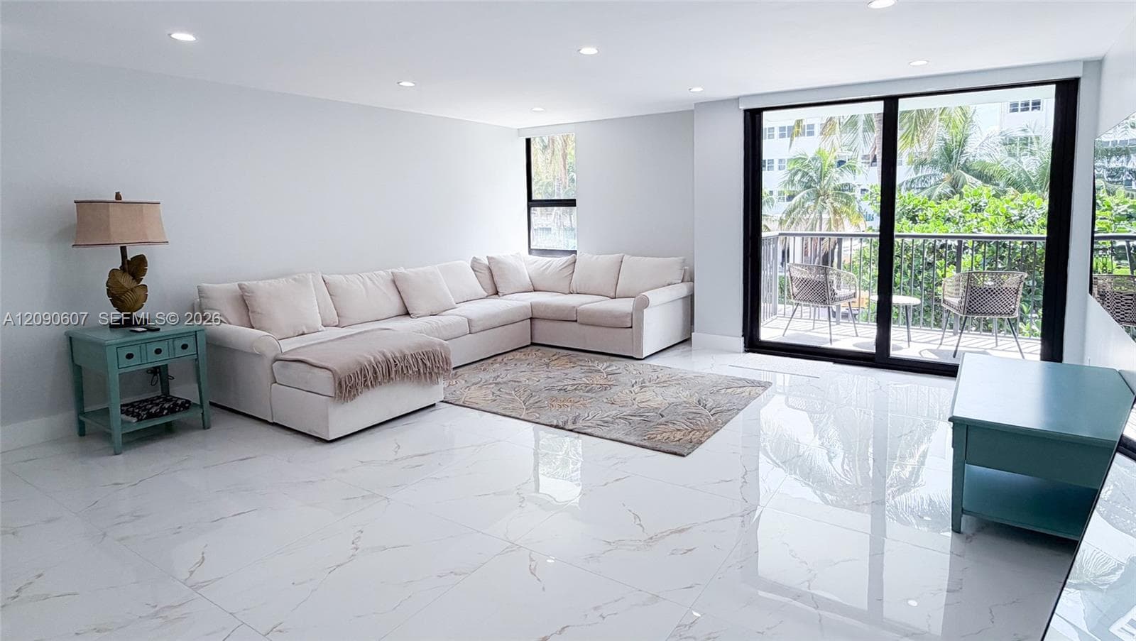 1800 Collins Ave # 3B, Miami Beach FL 33139