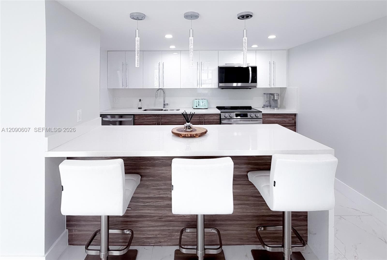 1800 Collins Ave # 3B, Miami Beach FL 33139