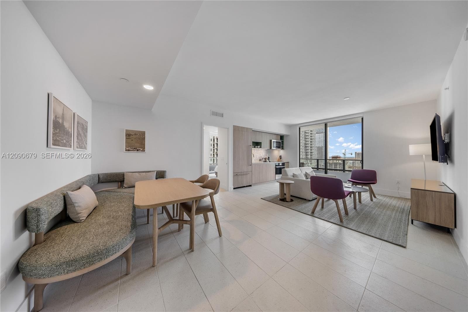 159 NE 6th St # 2402, Miami FL 33132