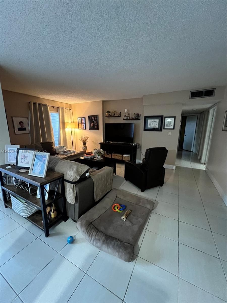 13870 SW 62nd St # 310, Miami FL 33183