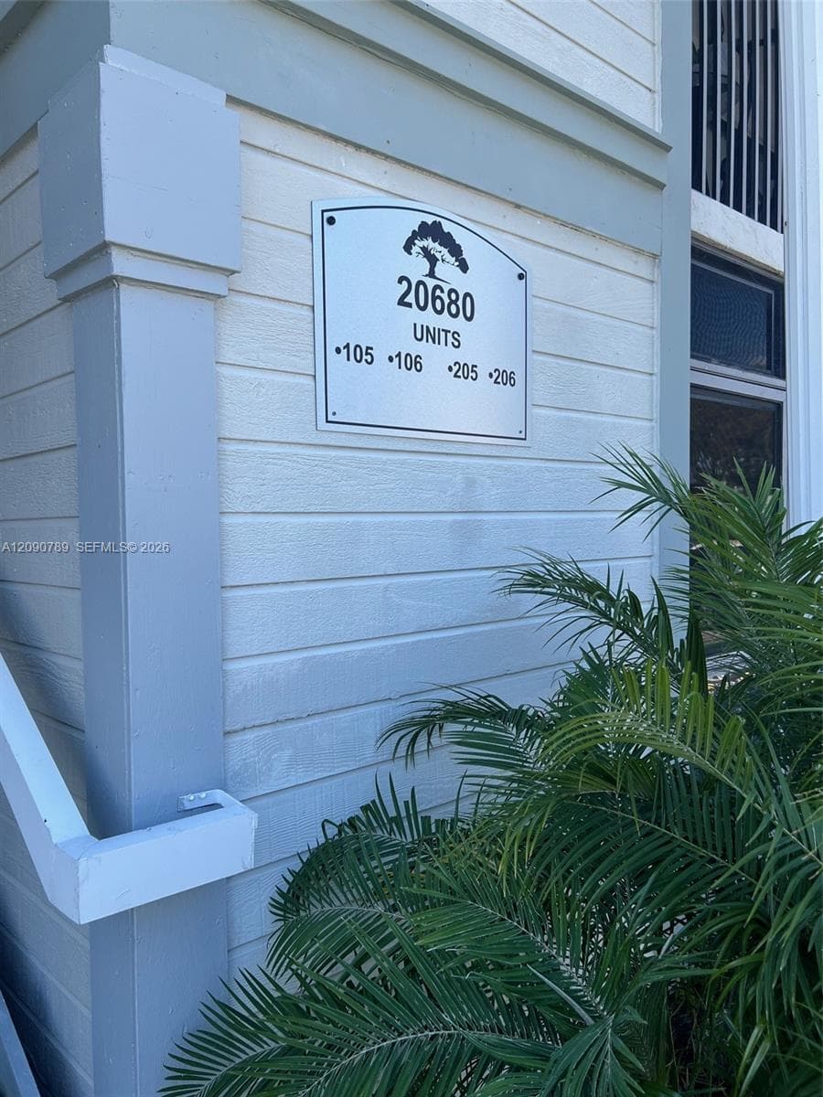 20680 NE 4th Ct # 206, Miami FL 33179