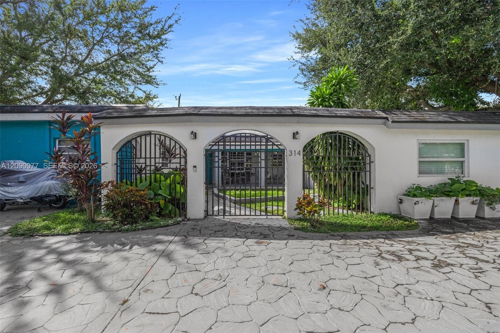 314 NW 106th St, Miami FL 33150