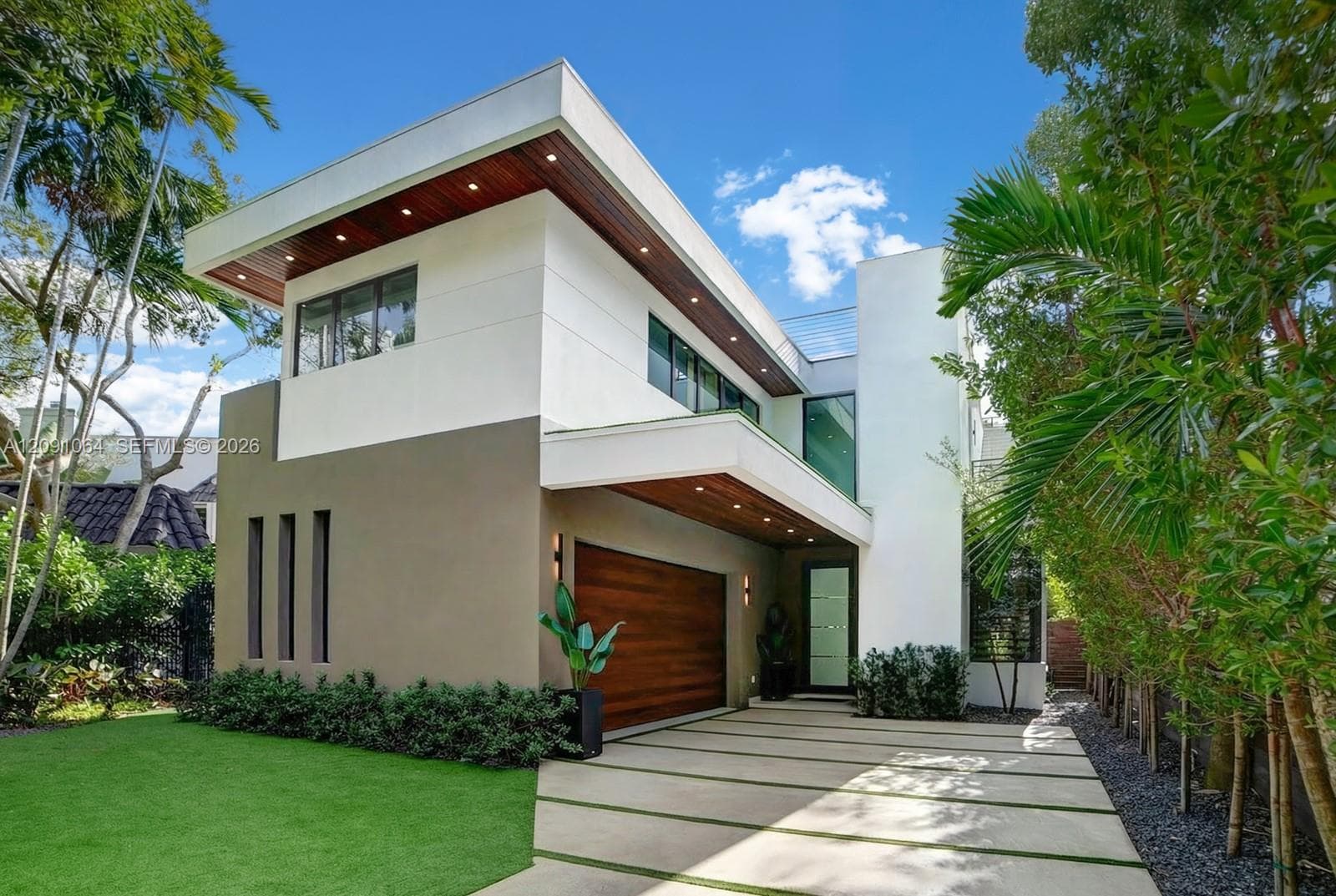 1780 Chucunantah Rd, Miami FL 33133