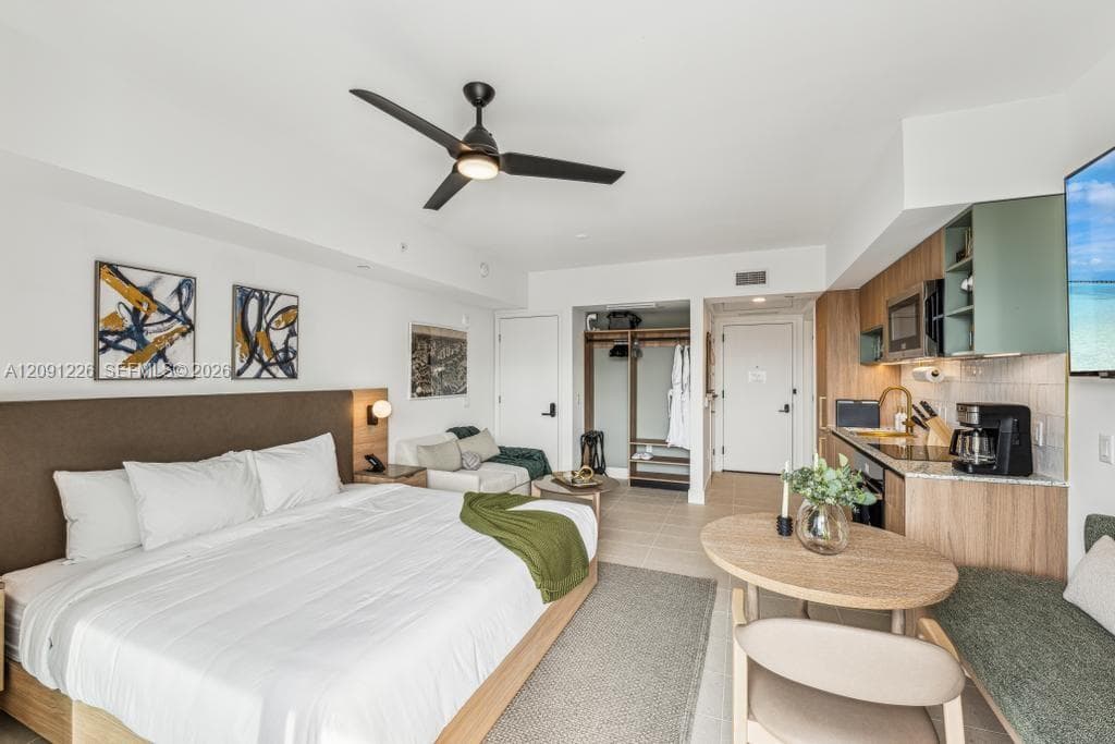 601 NE 1 AVE # 3312, Miami FL 33132