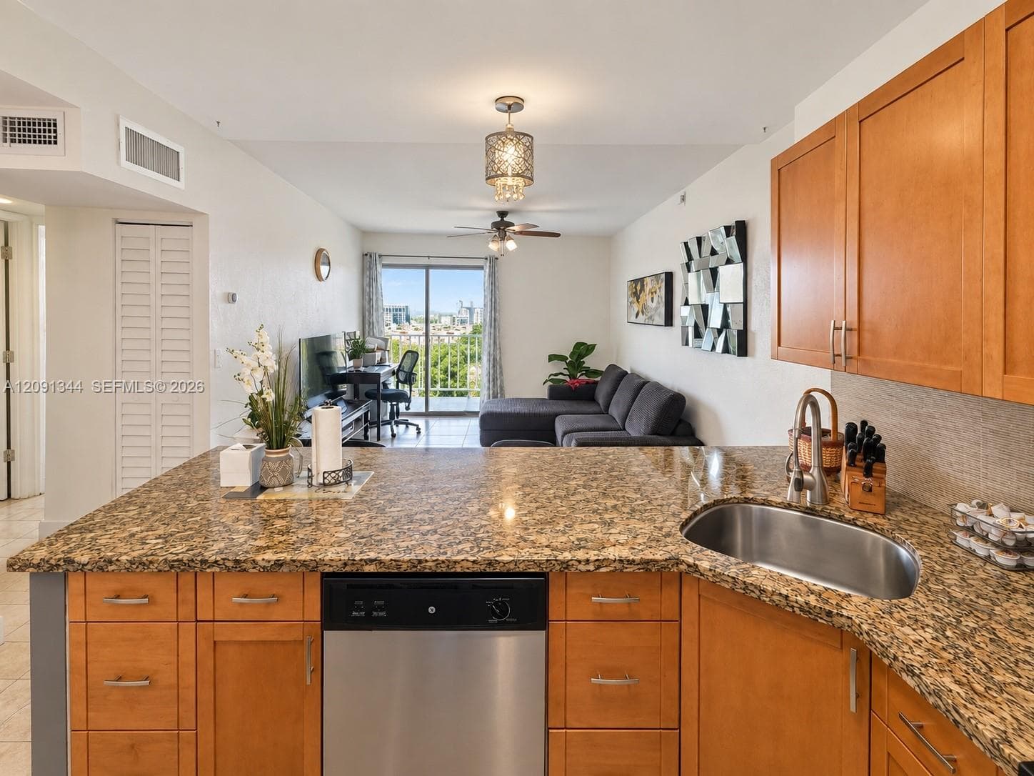 4550 NW 9th St # 901E, Miami FL 33126