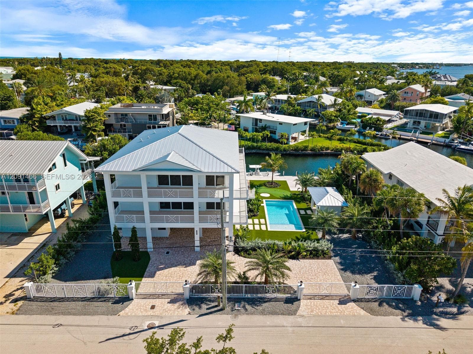 195 Ojibway Ave, Tavernier FL 33070