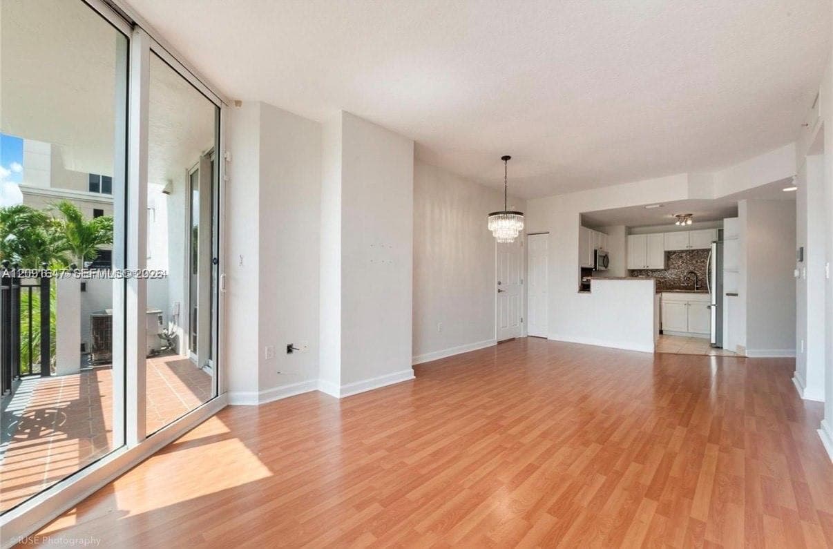 357 Almeria Ave # 606, Coral Gables FL 33134