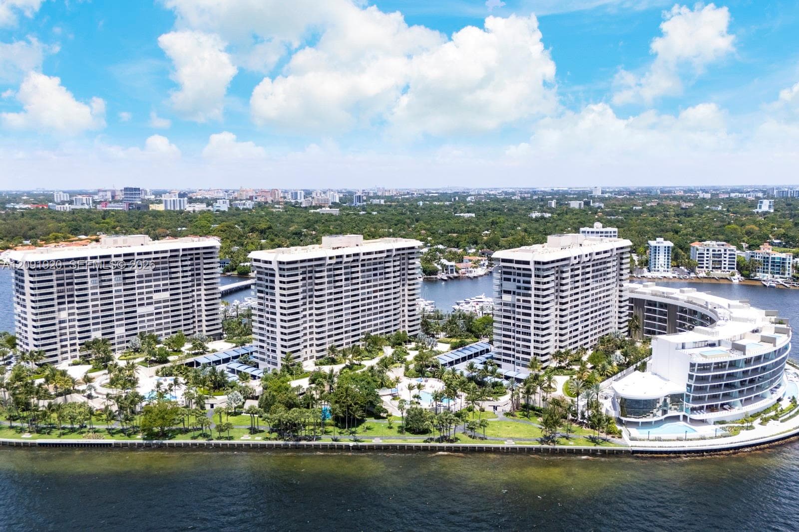 3 Grove Isle Dr # C802, Miami FL 33133