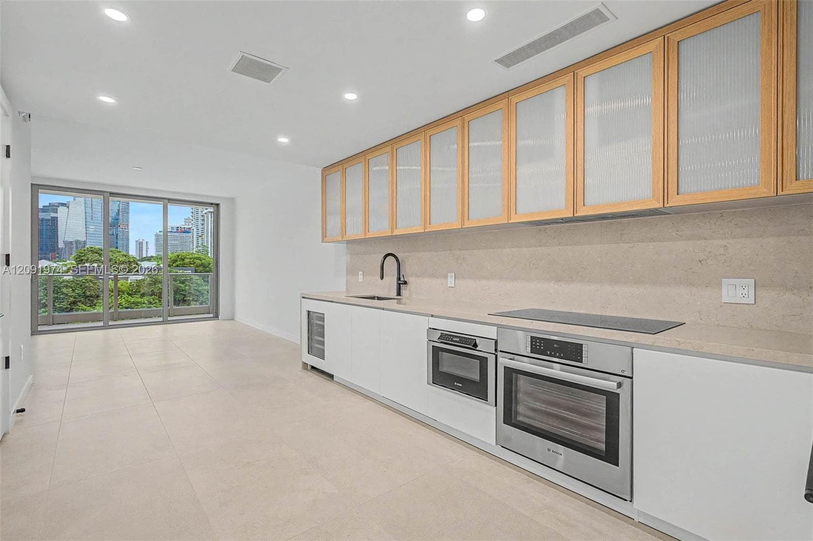 2200 Brickell Ave # 406, Miami FL 33129