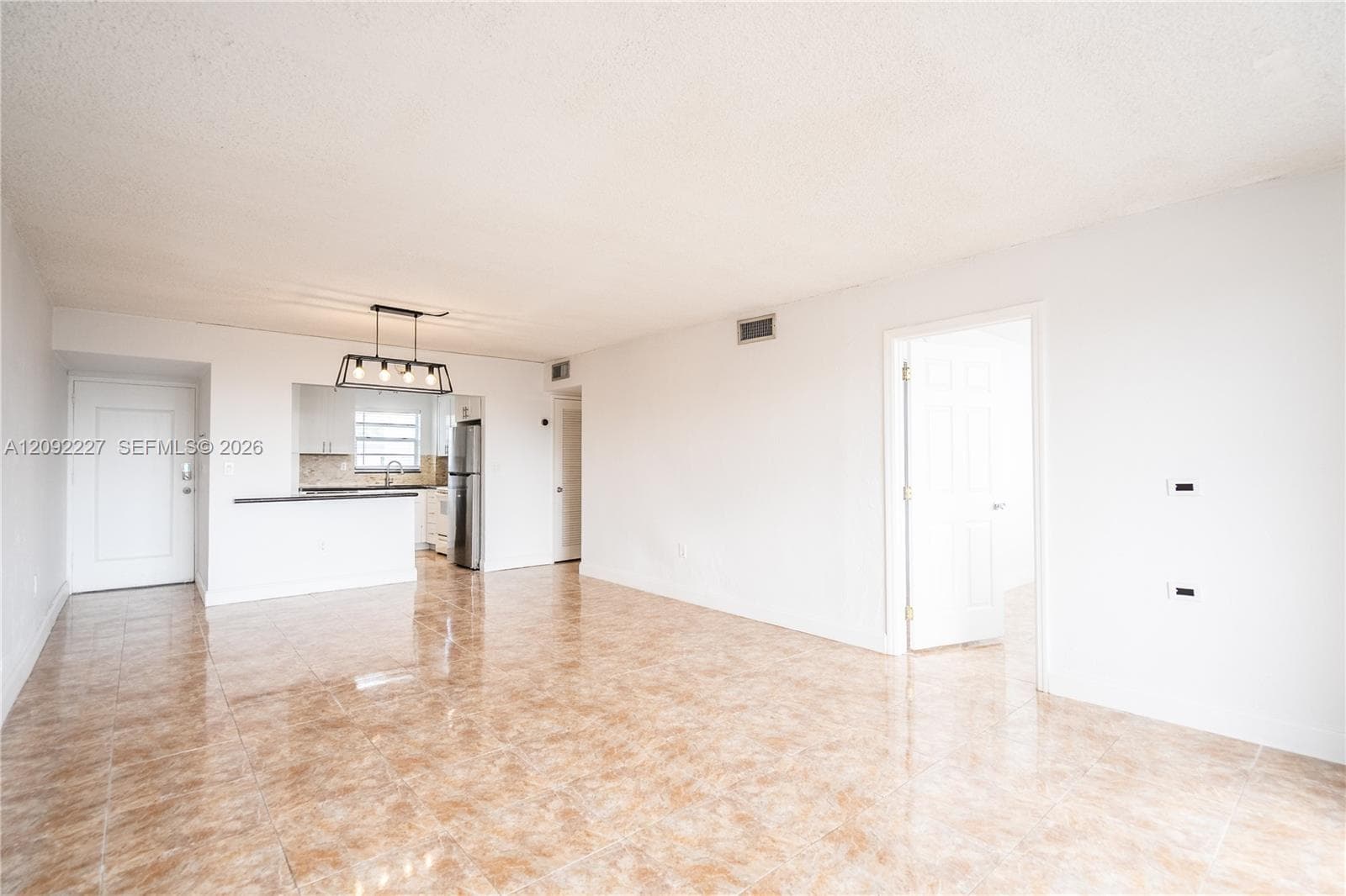 7850 Byron Ave # 207, Miami Beach FL 33141