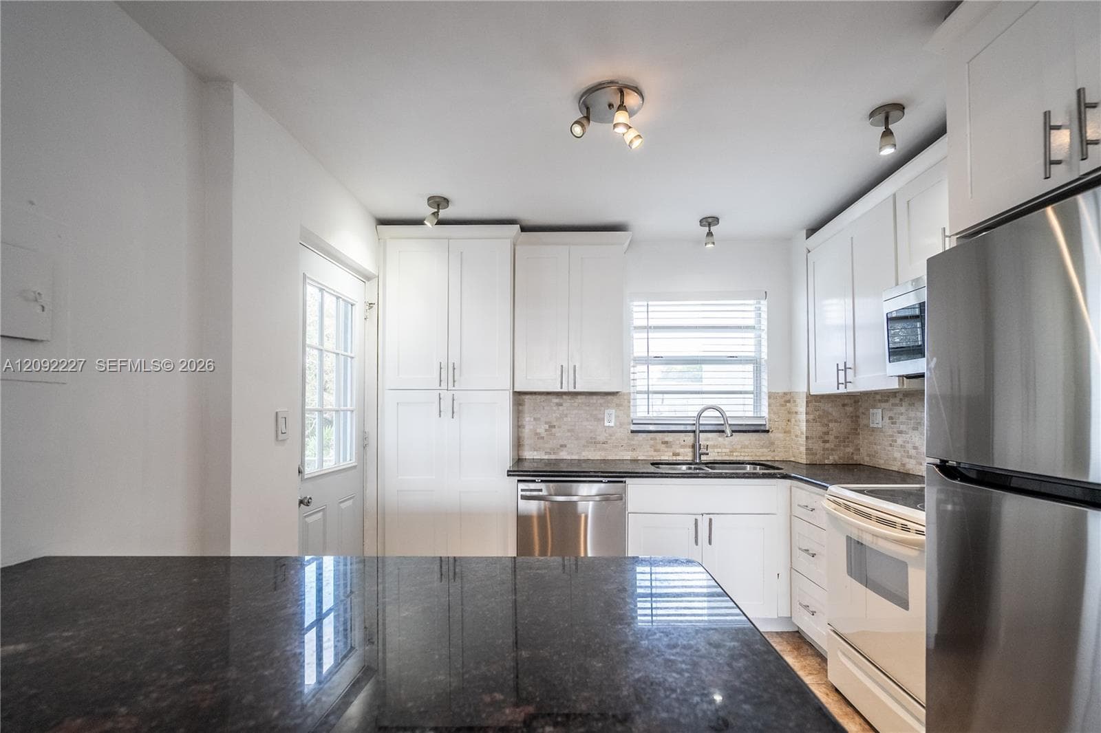 7850 Byron Ave # 207, Miami Beach FL 33141