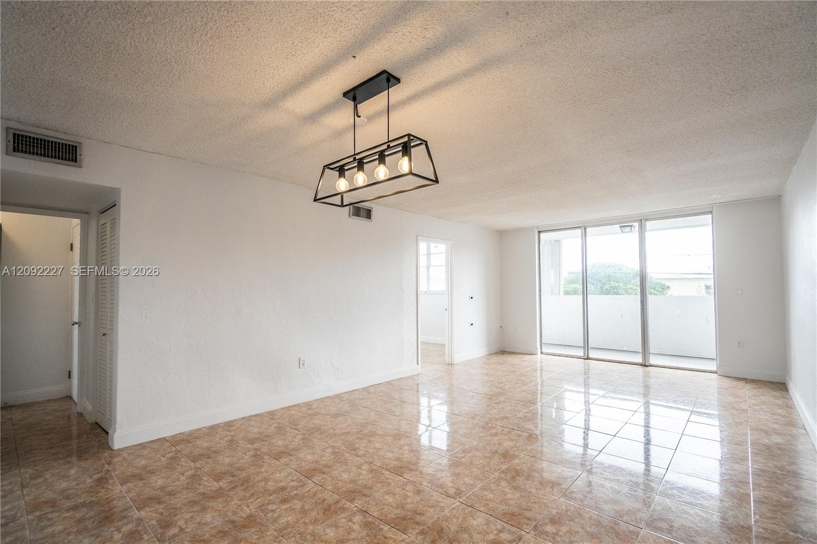 7850 Byron Ave # 207, Miami Beach FL 33141