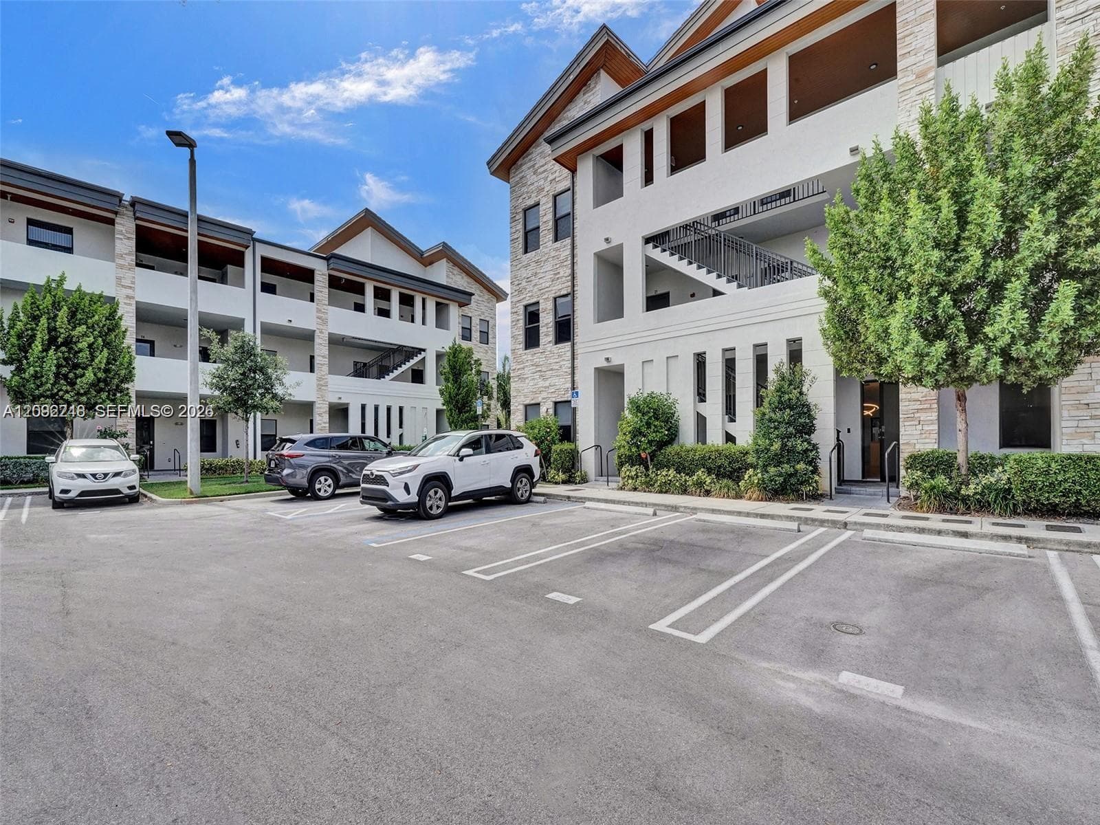 8195 NW 104th Ave # 2, Doral FL 33178