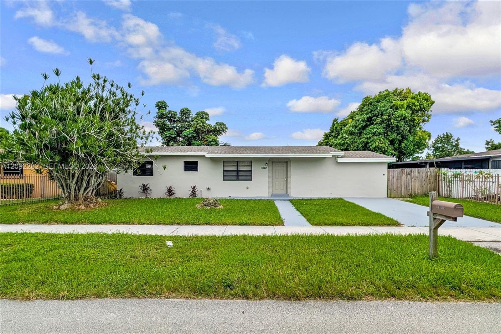 11822 SW 169th St, Miami FL 33177