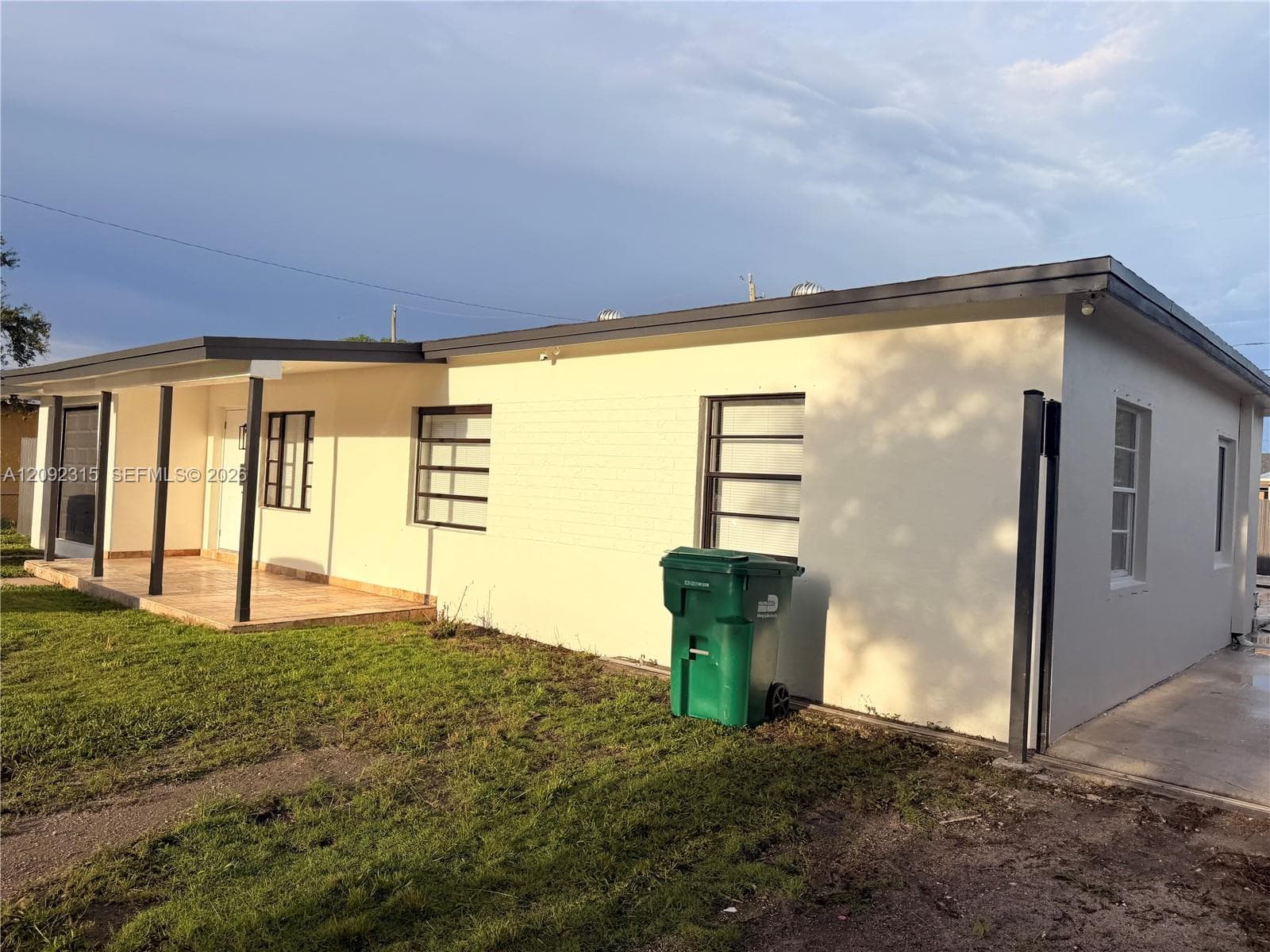 14025 Jackson St, Miami FL 33176
