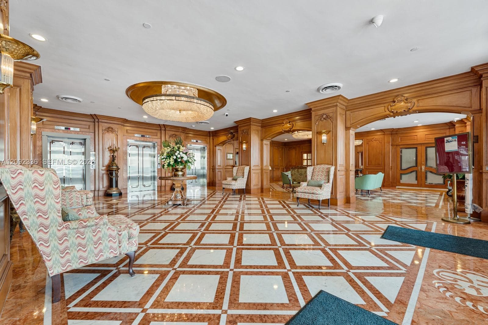 700 Biltmore Way # 814, Coral Gables FL 33134