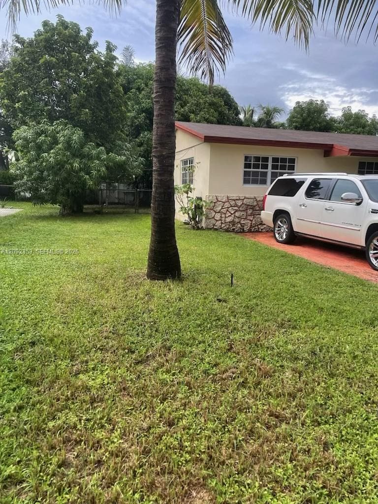 121 NE 173rd St, Miami FL 33162