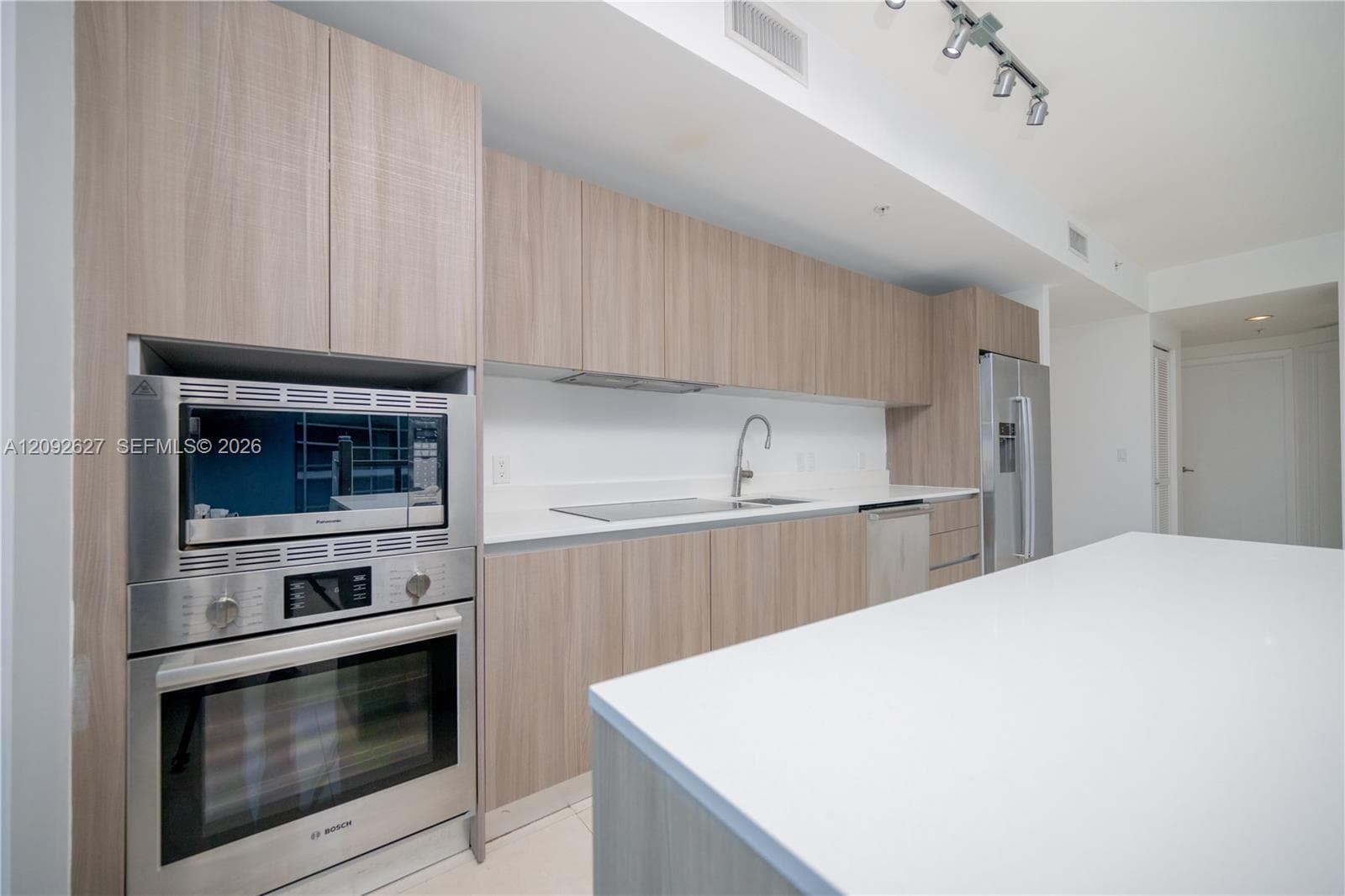 201 SW 17th Rd # 701, Miami FL 33129