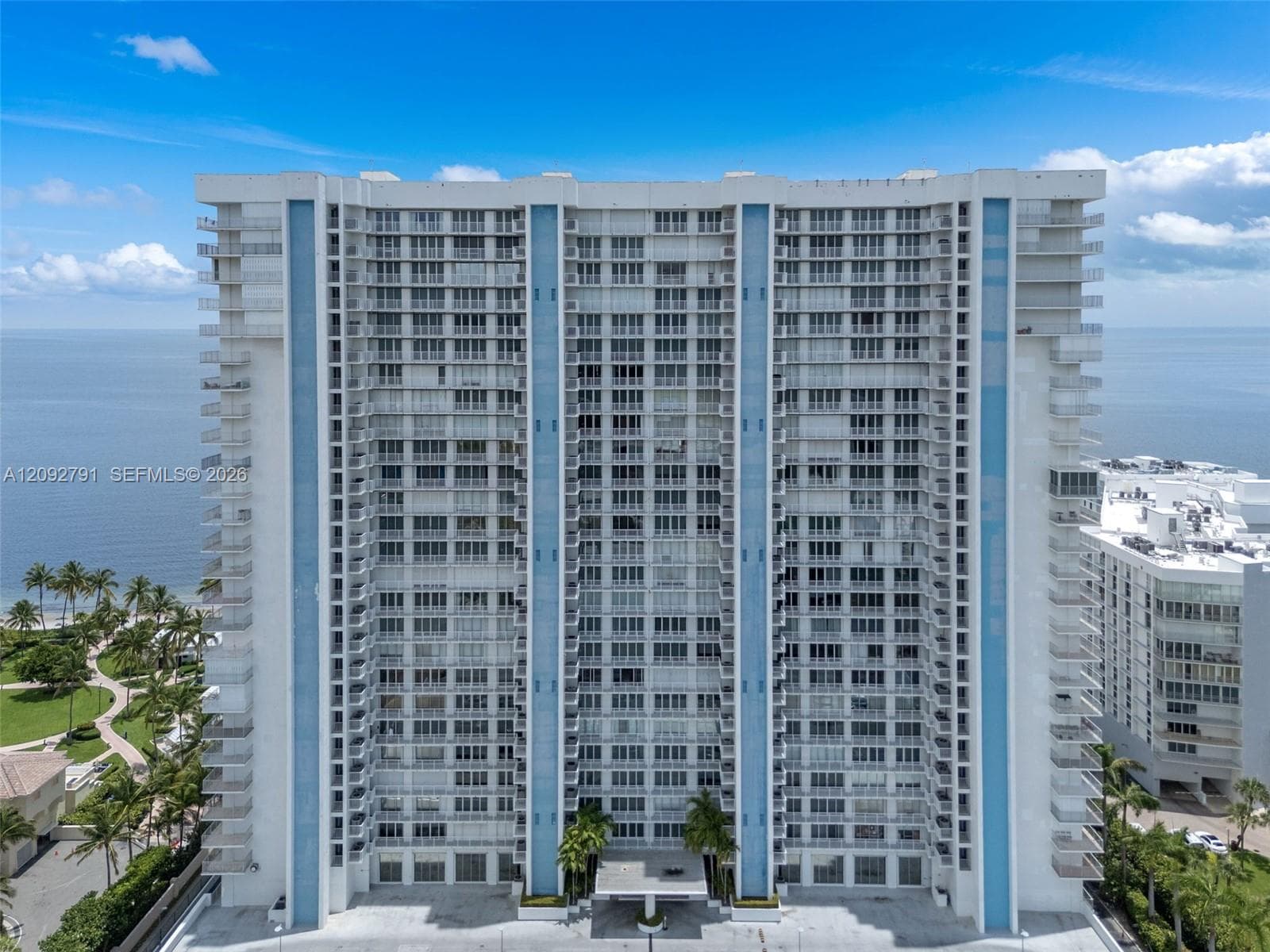 881 Ocean Dr # 20E, Key Biscayne FL 33149