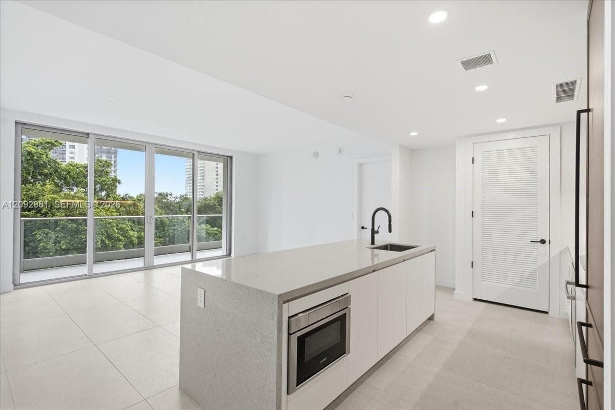 2200 Brickell Ave # 301, Miami FL 33129