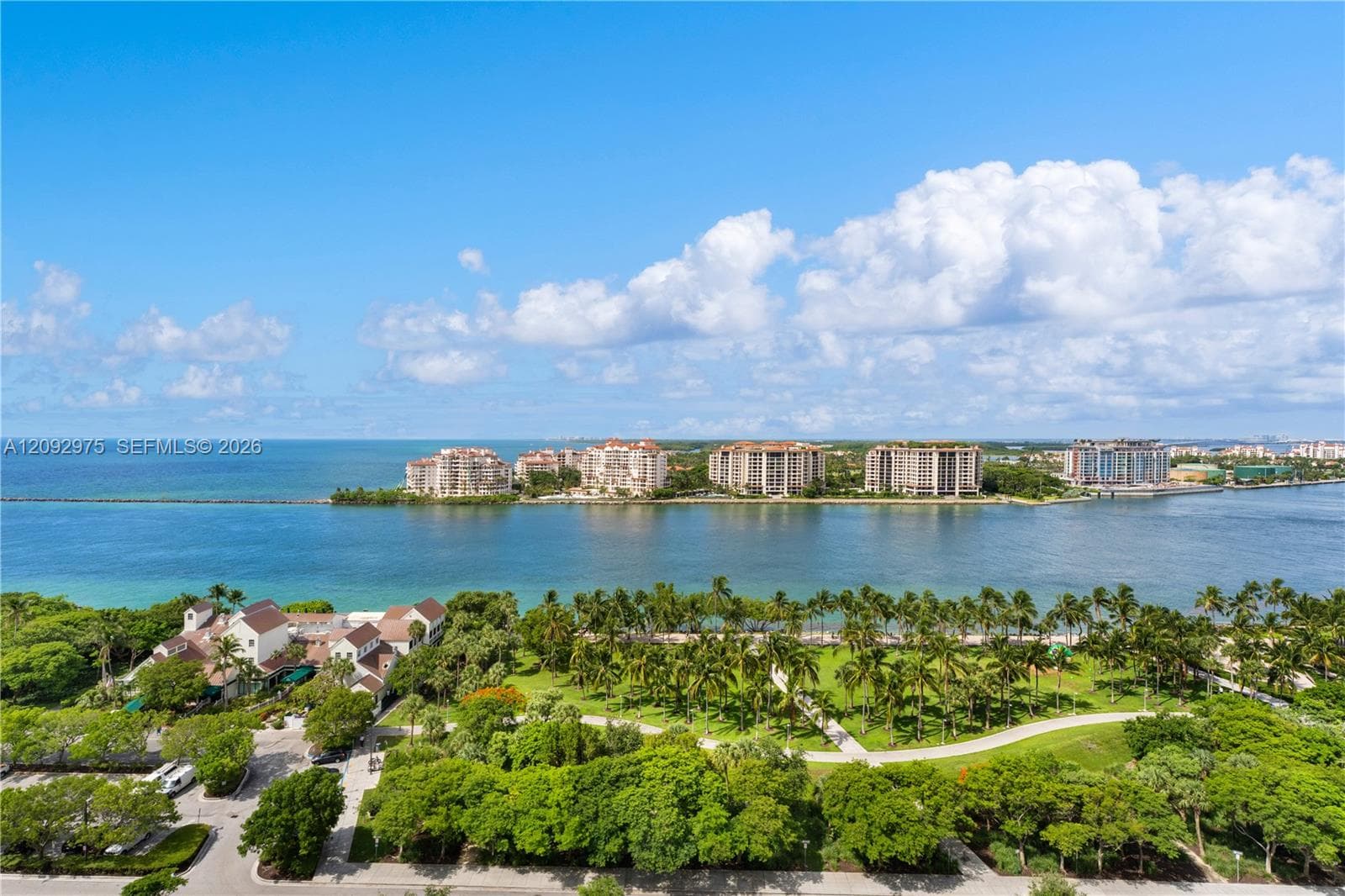 400 S Pointe Dr # 1805, Miami Beach FL 33139