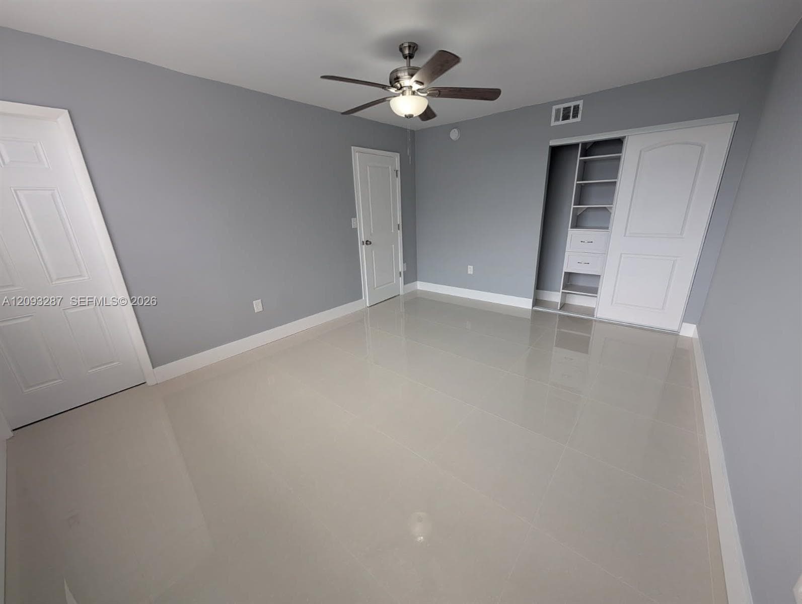 1750 NE 191st St # 3, Miami FL 33179