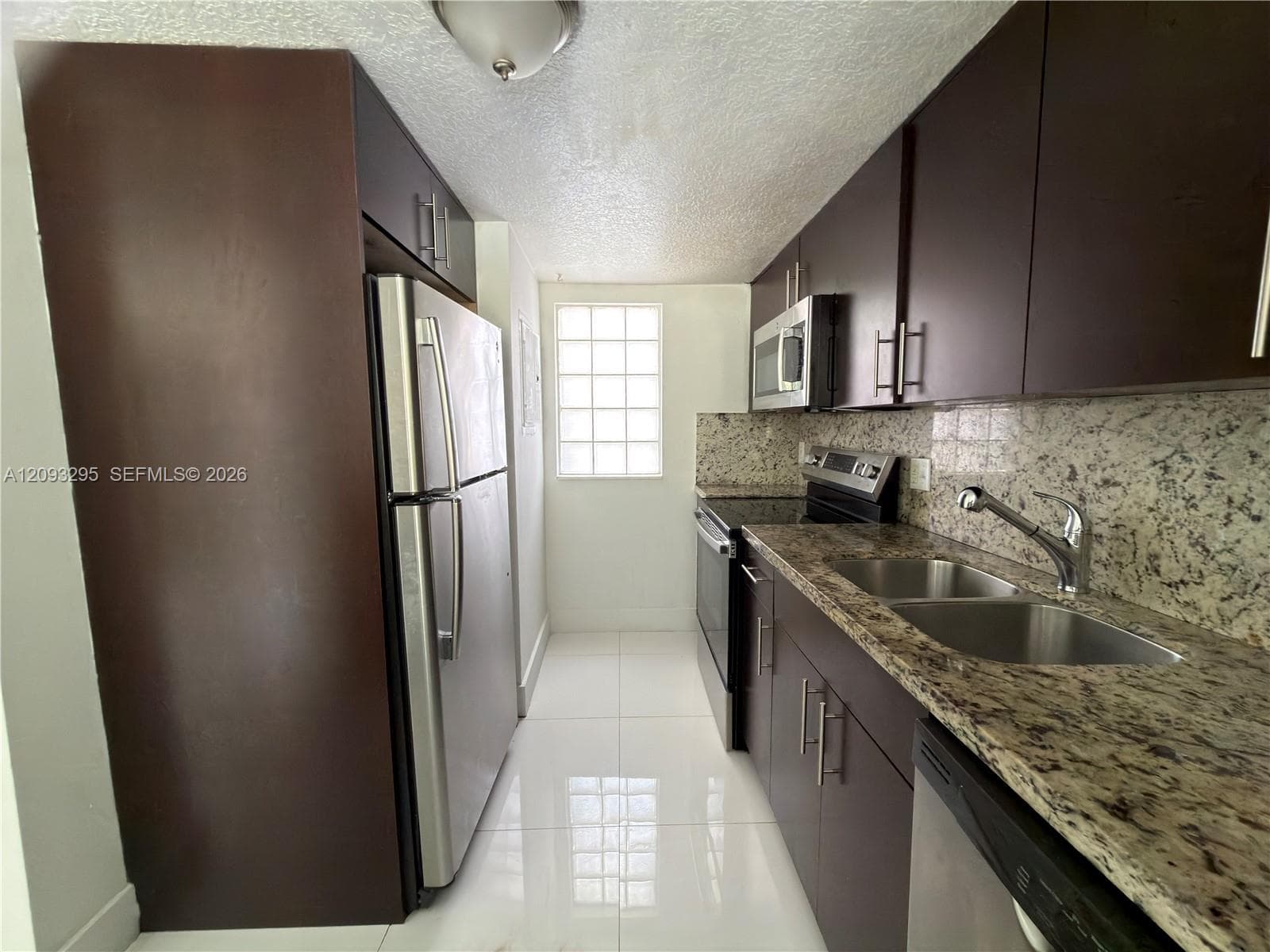 695 SW 11th St # 204, Miami FL 33129