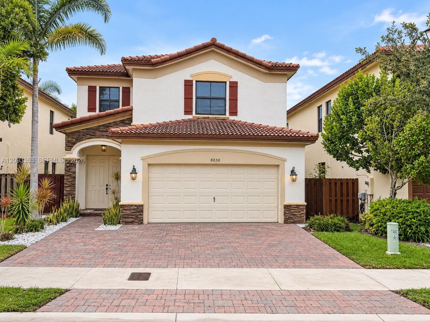 8830 NW 101st Pl, Doral FL 33178