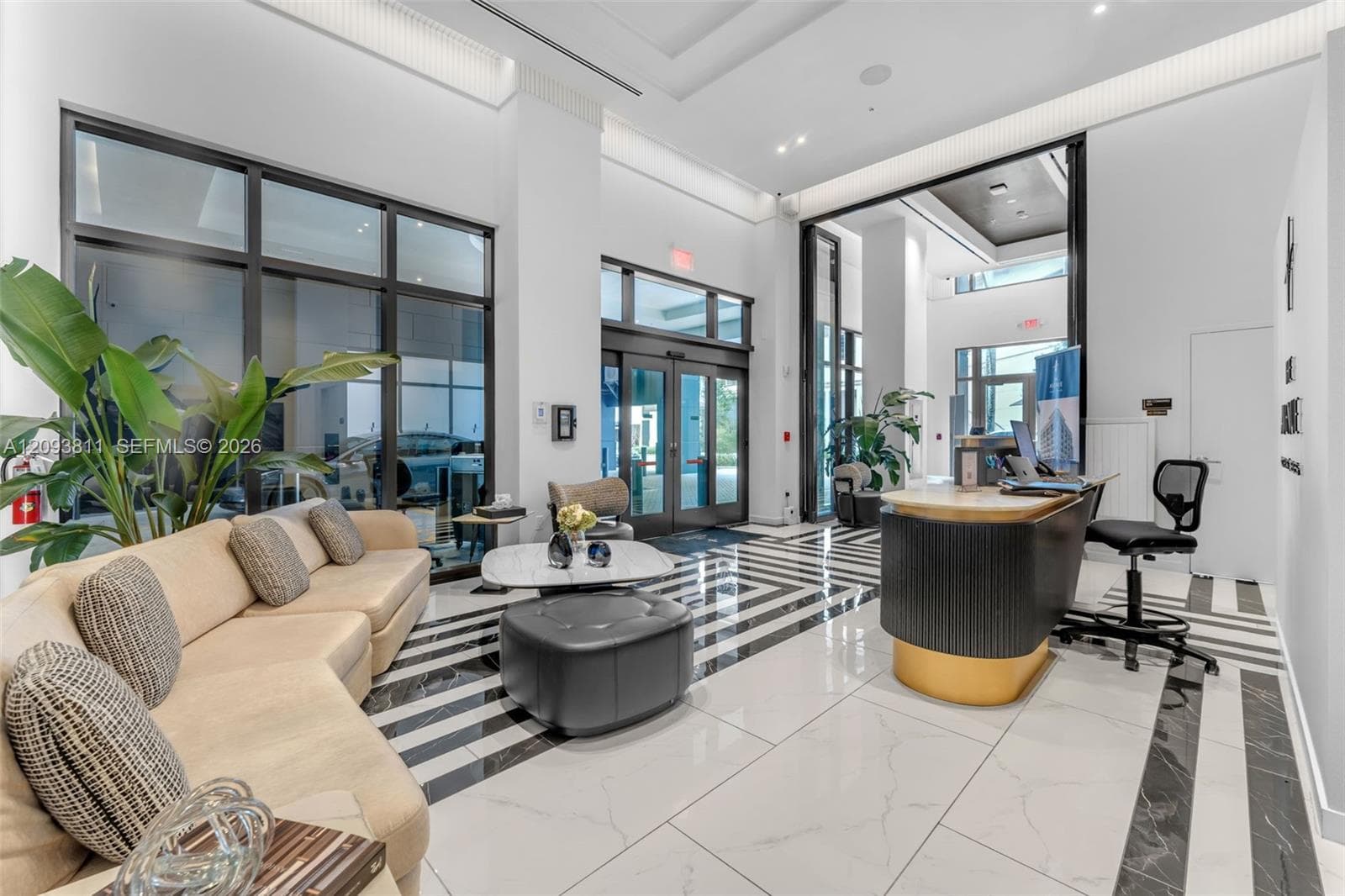4220 Laguna # 603, Coral Gables FL 33146