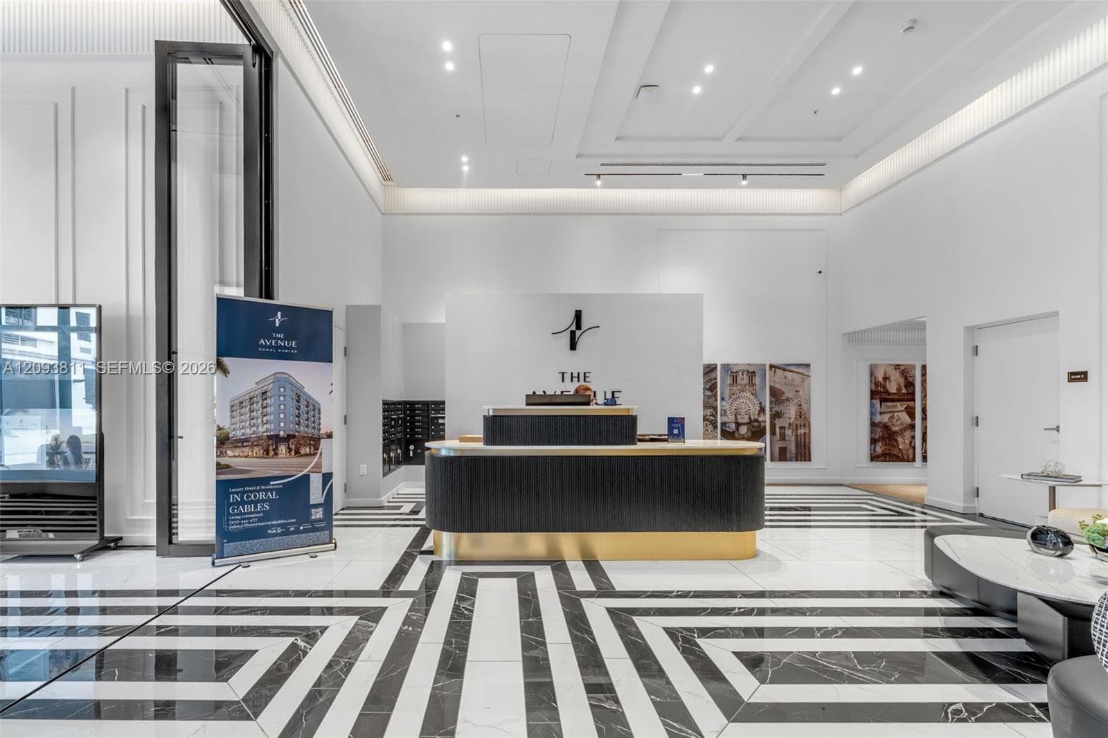 4220 Laguna # 603, Coral Gables FL 33146