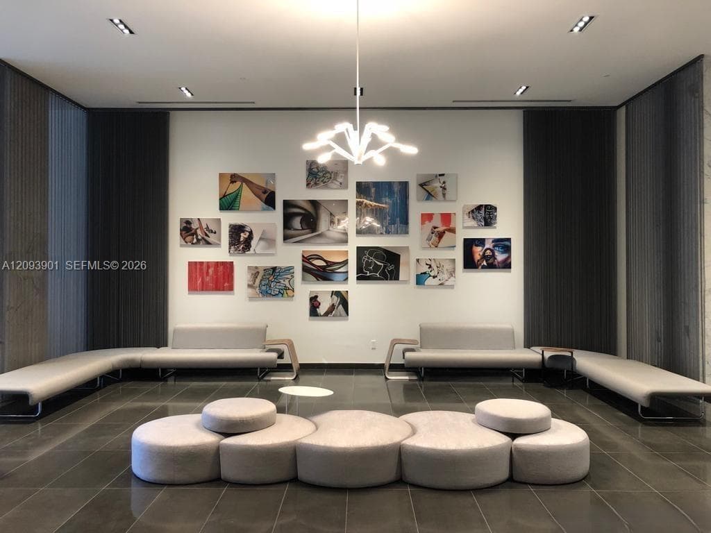 1600 NE 1st Ave # 2509, Miami FL 33132