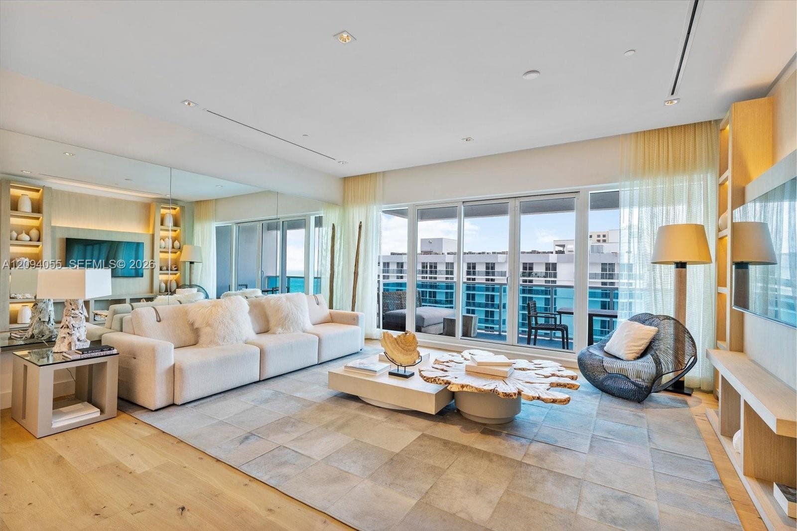 102 24th St # 1607, Miami Beach FL 33139