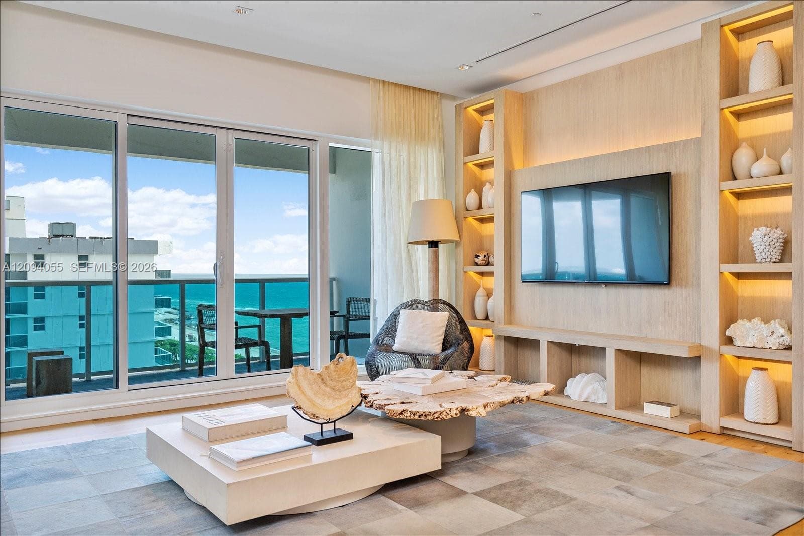 102 24th St # 1607, Miami Beach FL 33139