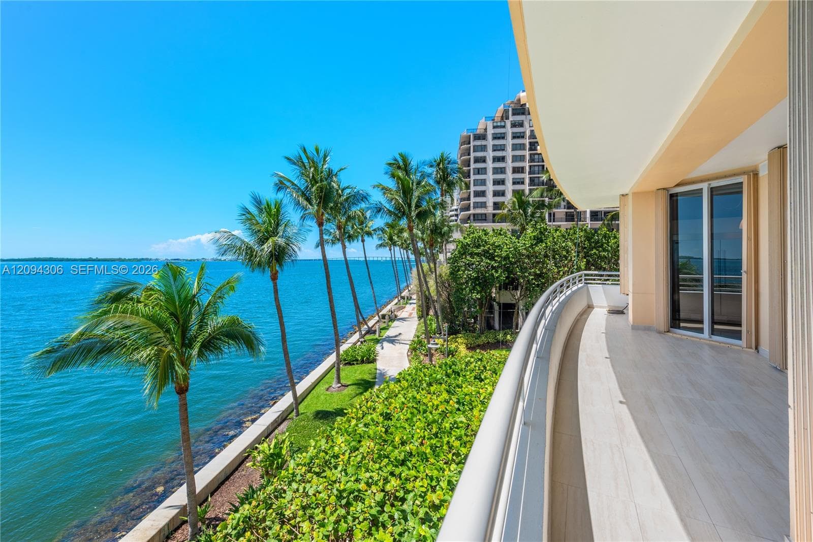 808 Brickell Key Dr # 304, Miami FL 33131