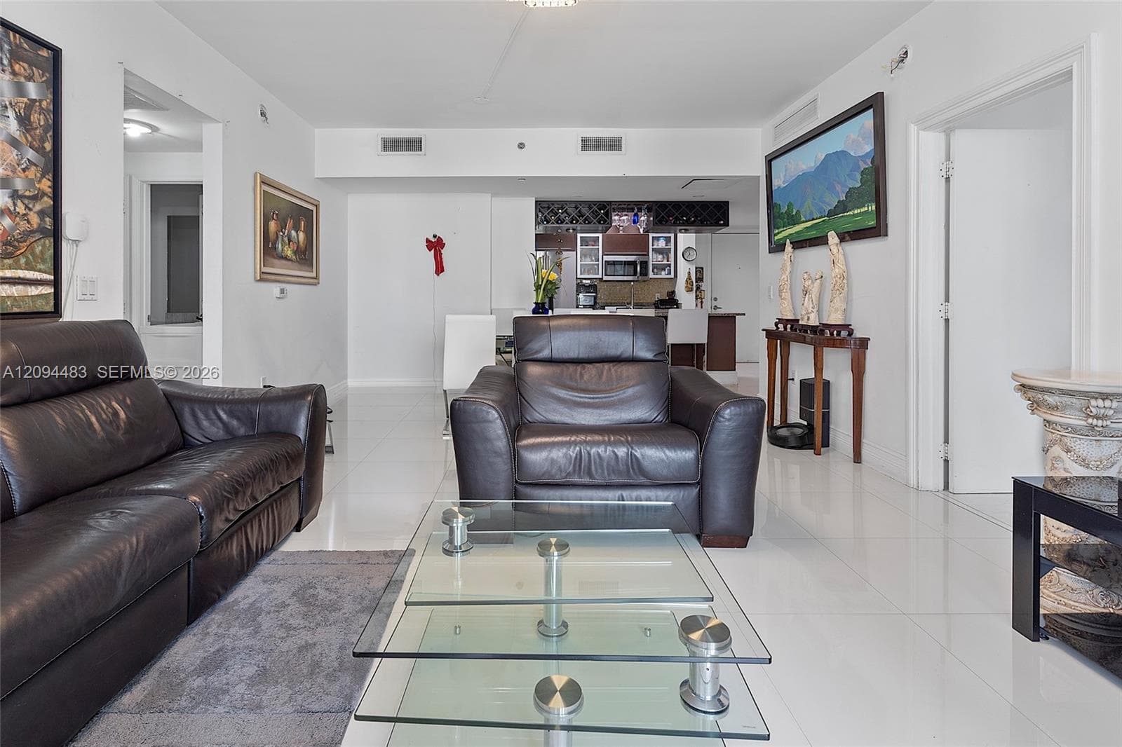 951 Brickell Ave # 605, Miami FL 33131