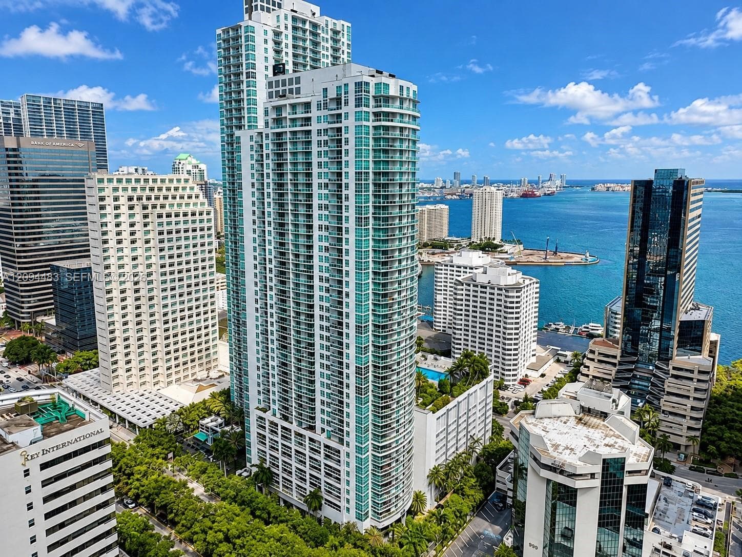 951 Brickell Ave # 605, Miami FL 33131