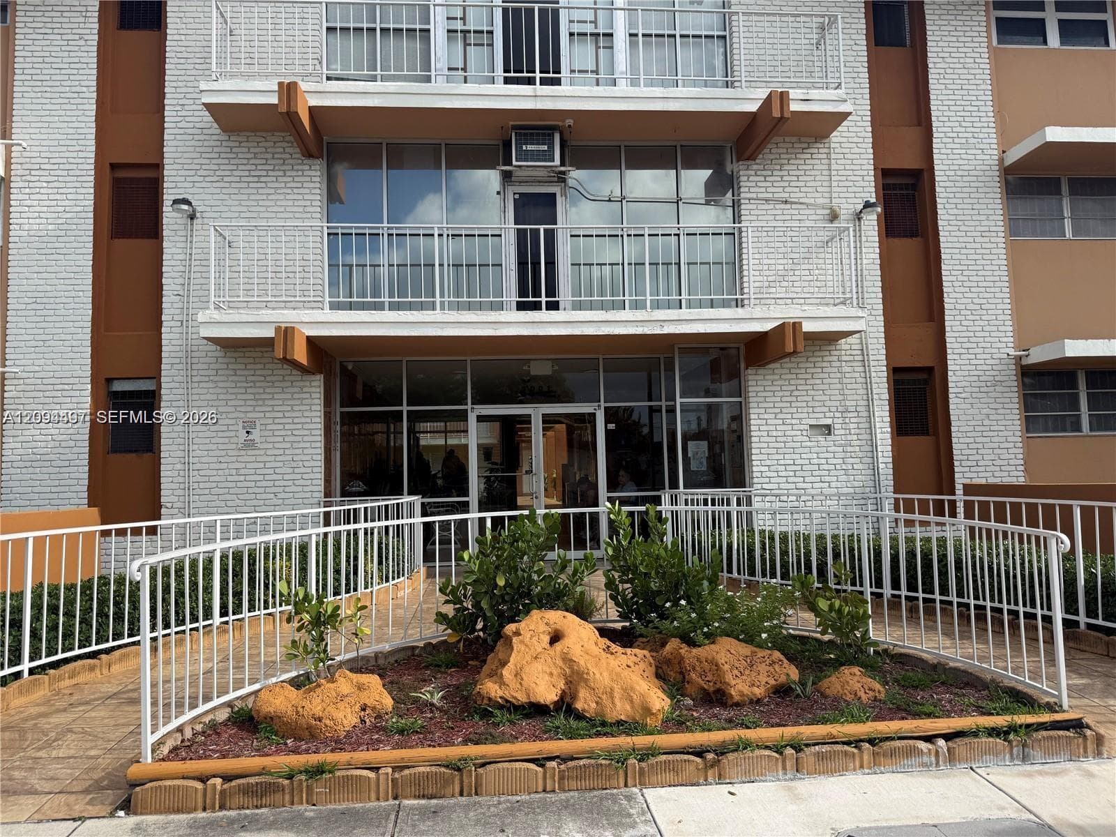 3881 W Flagler St # 315, Miami FL 33134
