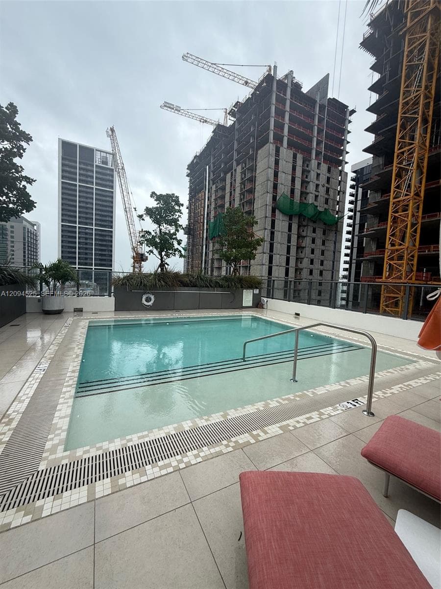 11 NE 6th St # 706, Miami FL 33132