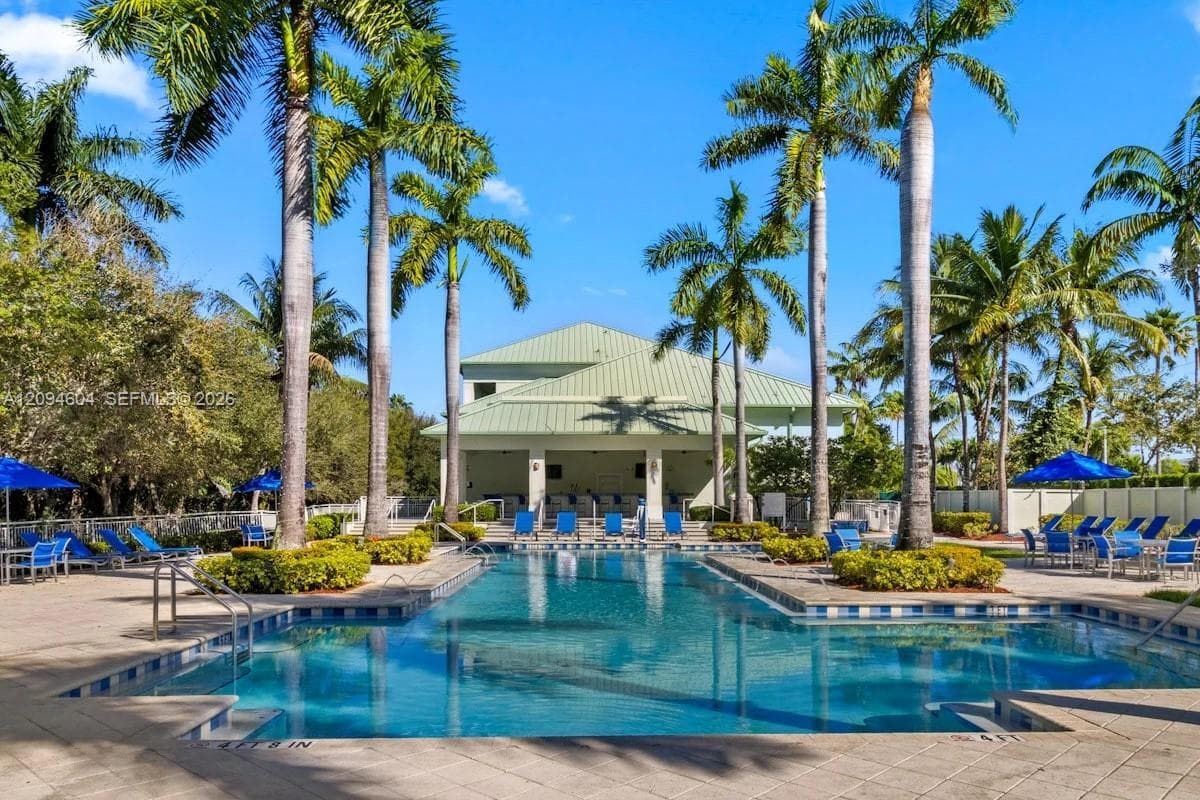 5300 NW 87th Ave # 113, Doral FL 33178
