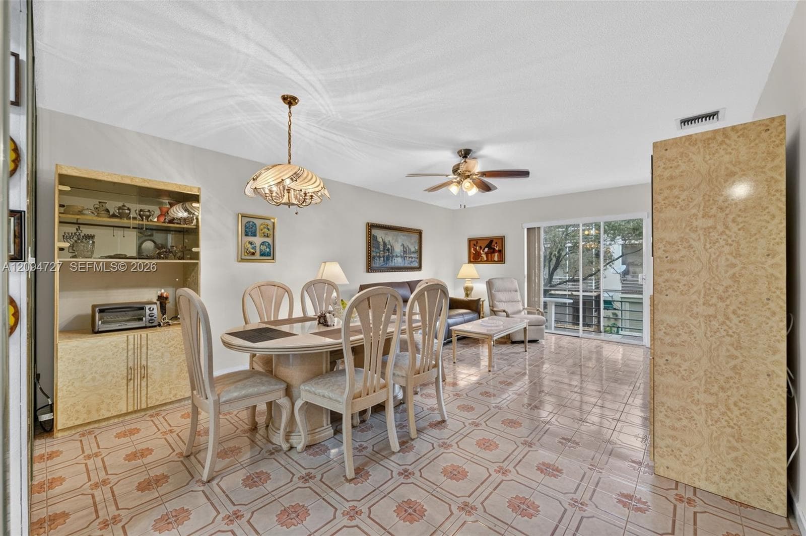 1395 NE 167th St # 212, Miami FL 33162