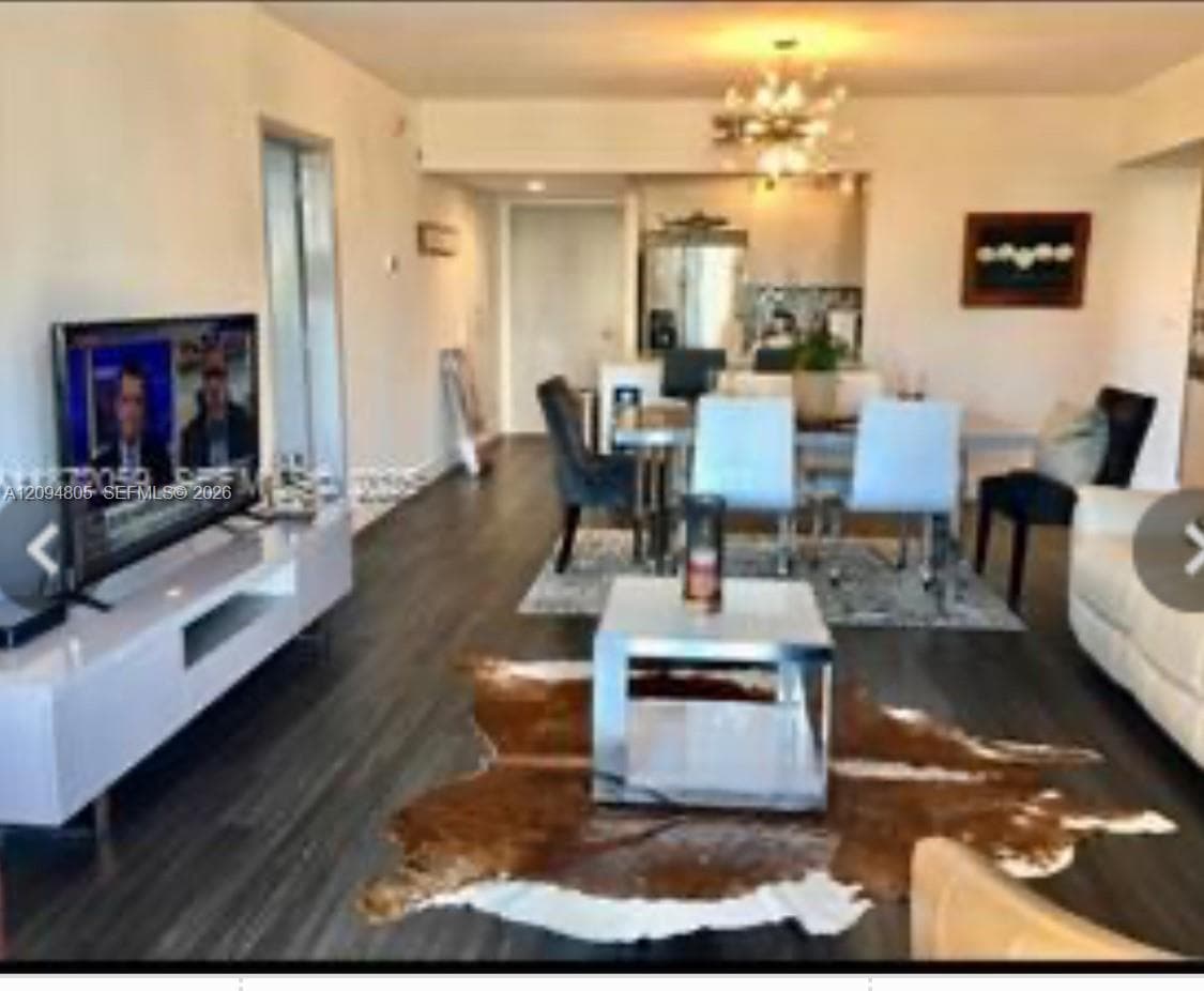 11111 Biscayne Blvd # 4D, Miami FL 33181