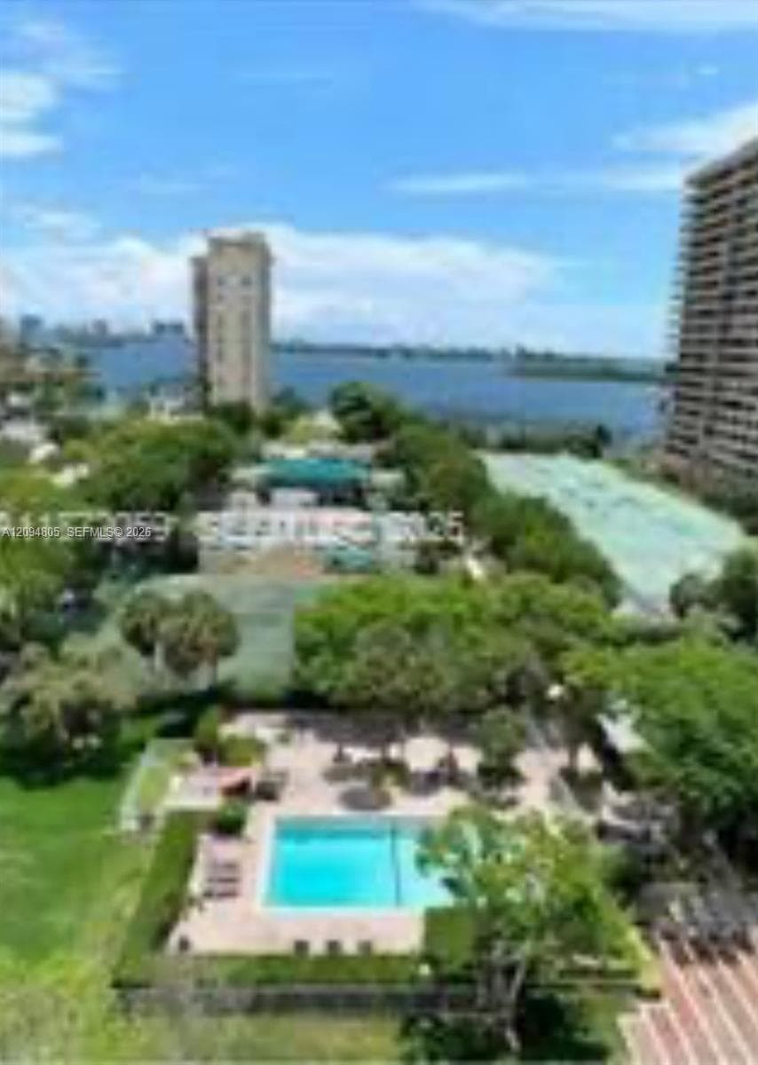 11111 Biscayne Blvd # 4D, Miami FL 33181