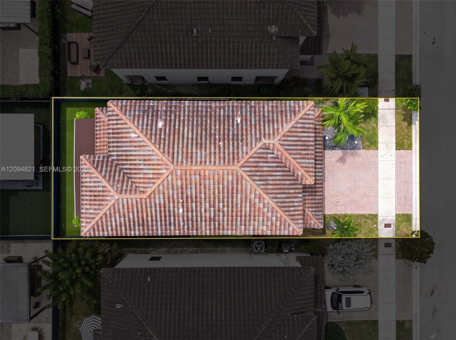 3226 W 97th St, Hialeah FL 33018