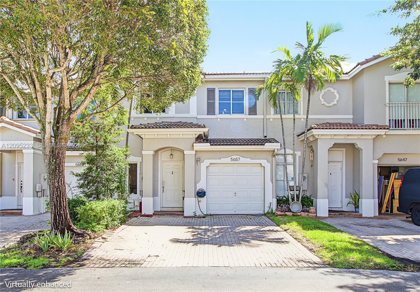 5657 NW 113th Ave, Doral FL 33178