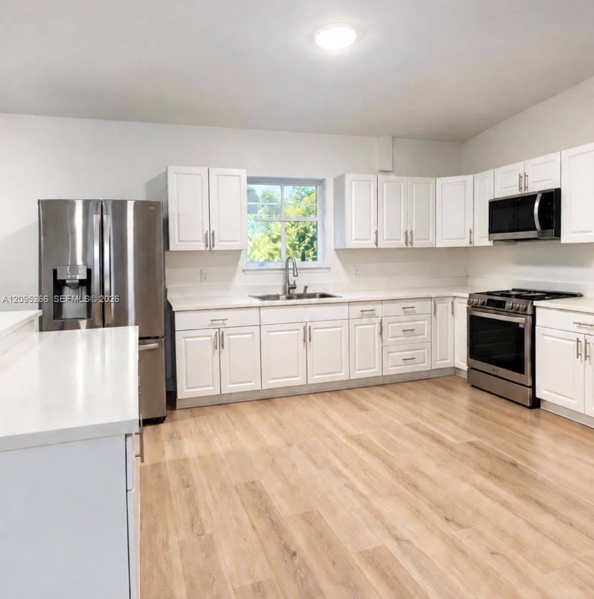 1411 NE 201st Ter, Miami FL 33179