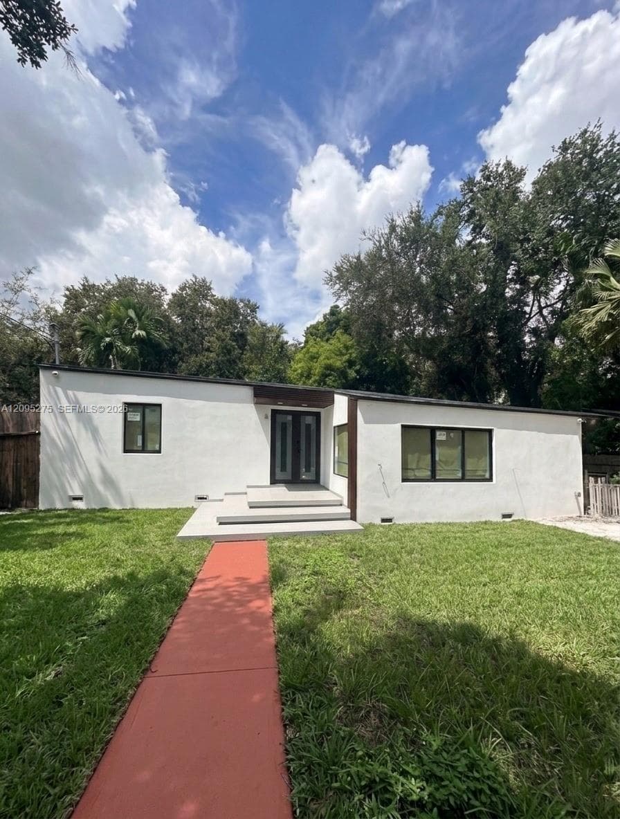 8260 NE 4TH AV, Miami FL 33138
