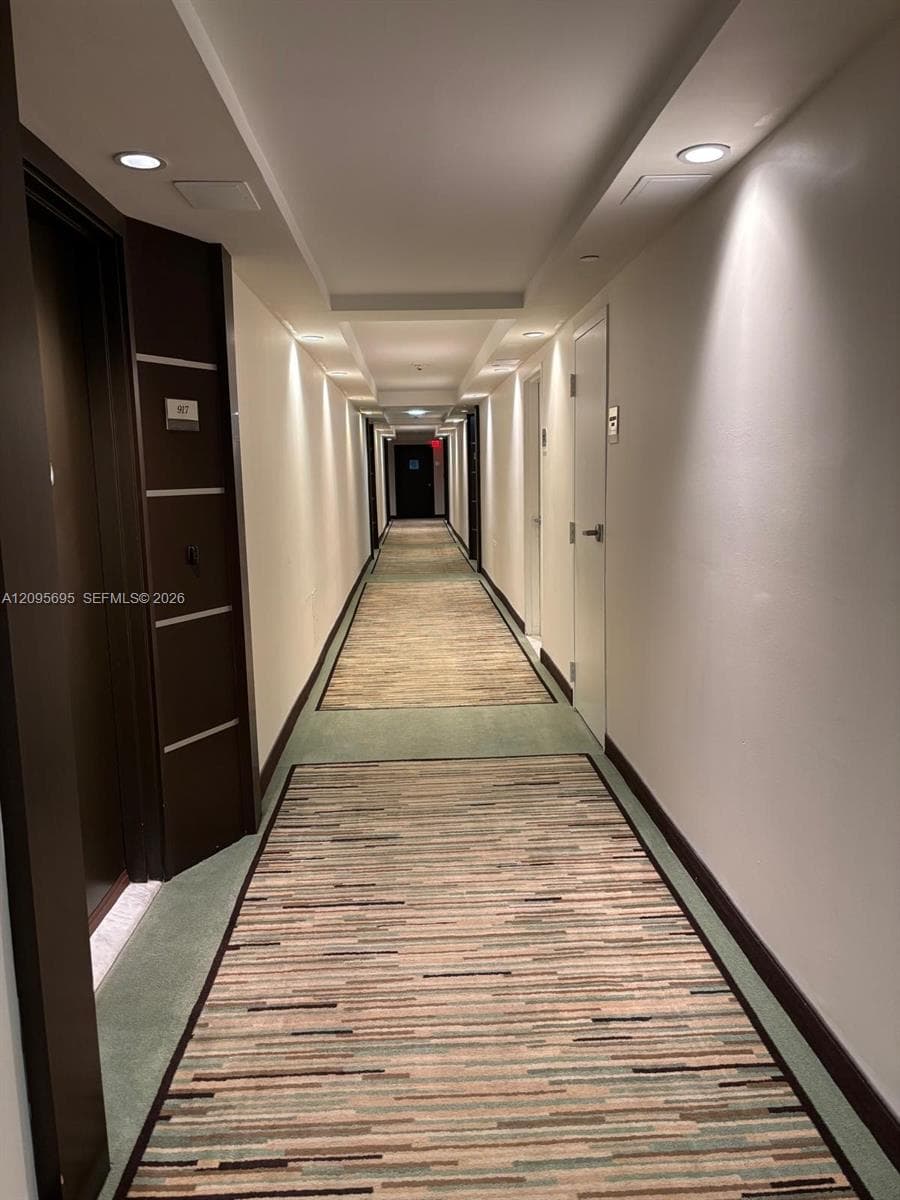 5701 Collins Ave # 912, Miami Beach FL 33140