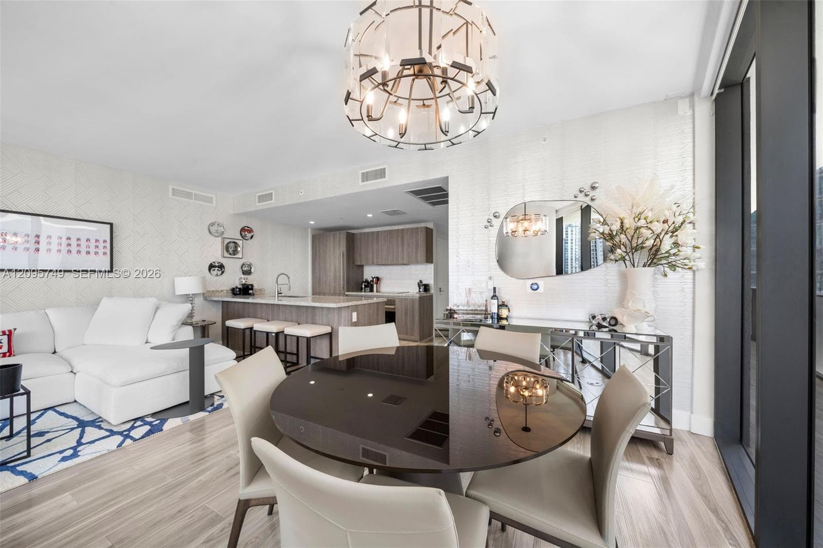 801 S Miami Ave # 1604, Miami FL 33130